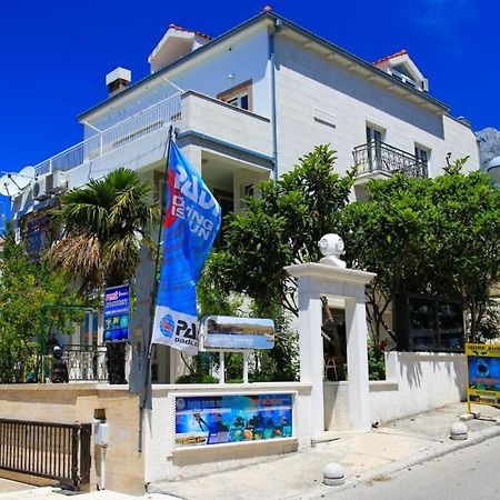 Apartments By The Sea Makarska - 15200 Εξωτερικό φωτογραφία