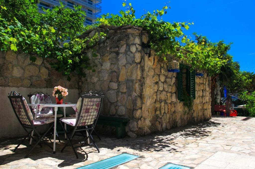 Apartments By The Sea Makarska - 15200 Εξωτερικό φωτογραφία