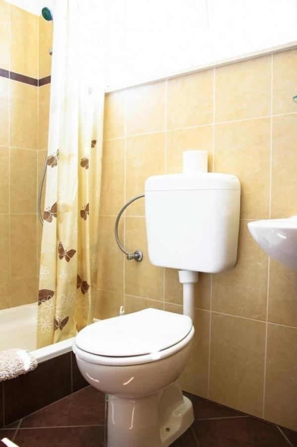 Apartments By The Sea Makarska - 15200 Εξωτερικό φωτογραφία
