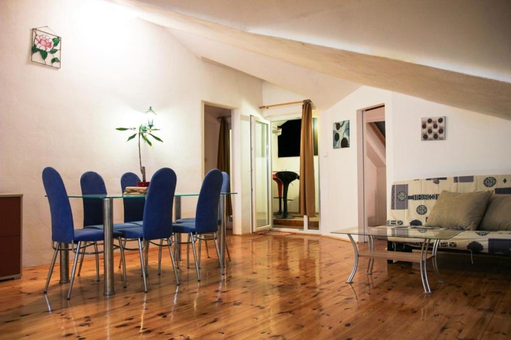 Apartments By The Sea Makarska - 15200 Εξωτερικό φωτογραφία